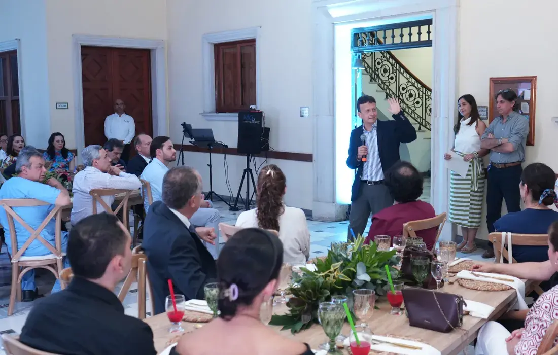 Facultad de Ciencias de la Salud brindó reconocimiento a los clínicos adjuntos por su vocación y compromiso con la formación en salud