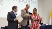 Cruz San Pedro Claver: 25 estudiantes reconocidos por sus calidades humanas y espíritu javeriano Cruz San Pedro Claver: 25 estudiantes reconocidos por sus calidades humanas y espíritu javeriano