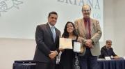 Cruz San Pedro Claver: 25 estudiantes reconocidos por sus calidades humanas y espíritu javeriano Cruz San Pedro Claver: 25 estudiantes reconocidos por sus calidades humanas y espíritu javeriano