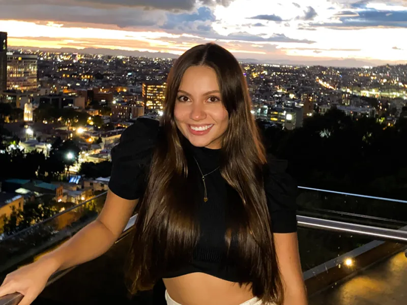 Mariam Abadía Palacios, egresada de Ingeniería Industrial