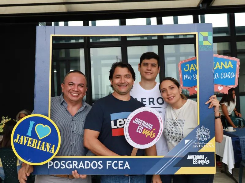 Encuentro de Egresados de Posgrados de la Facultad de Ciencias Económicas y Administrativas