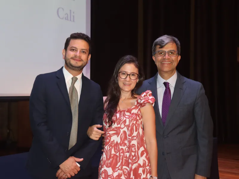 César Casas y sobrinos