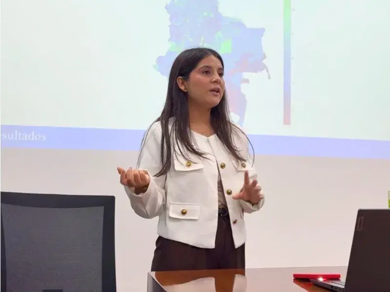 Tesis meritoria para estudiante de Economía que analizó 1.097 municipios del país en su proyecto de grado