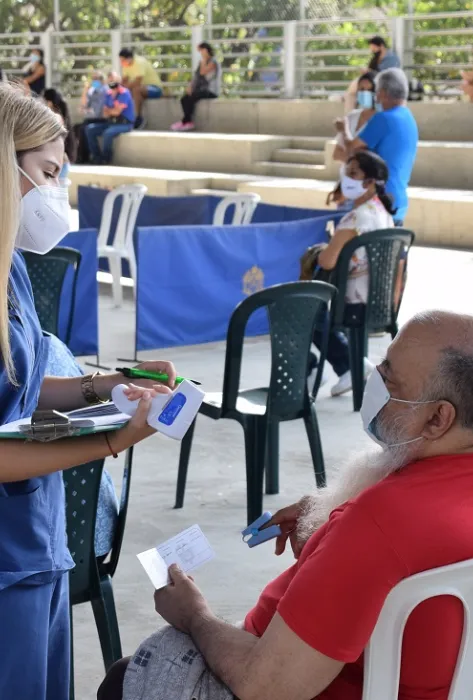 Vacunación_sábado_2