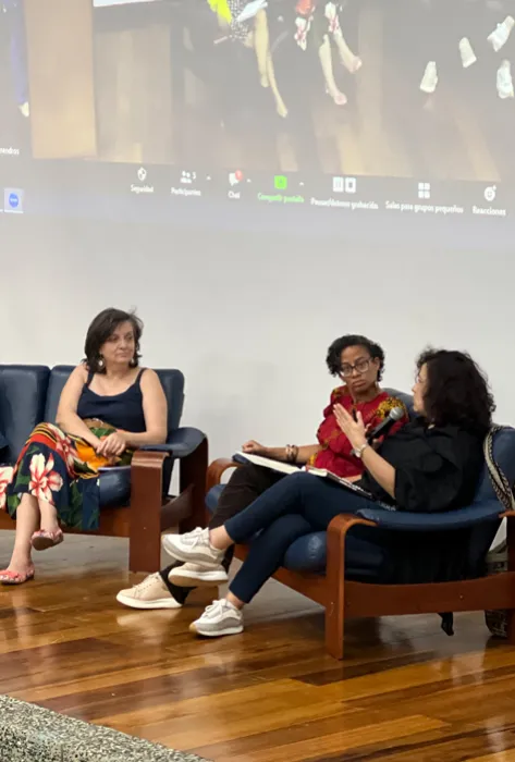 Flor Emilce Cely habló sobre su libro Mujeres, poder y conocimiento durante conversatorio 